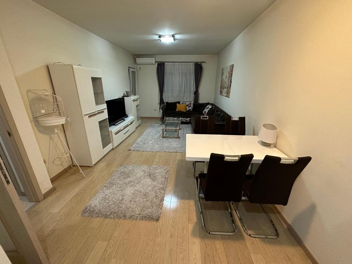Hanna Apatment Podgorica Bagian luar foto